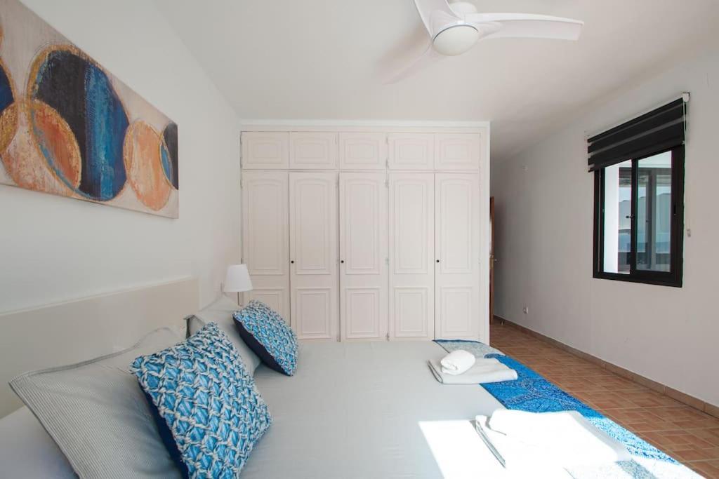Casa Marlay Spacious, Heated Pool, Bbq & Fast Wi-Fi Only 15 Minutes Walk To Town Playa Blanca  Exterior photo