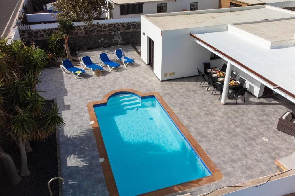 Casa Marlay Spacious, Heated Pool, Bbq & Fast Wi-Fi Only 15 Minutes Walk To Town Playa Blanca  Exterior photo