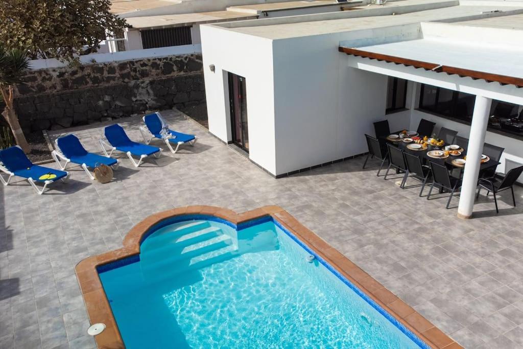 Casa Marlay Spacious, Heated Pool, Bbq & Fast Wi-Fi Only 15 Minutes Walk To Town Playa Blanca  Exterior photo